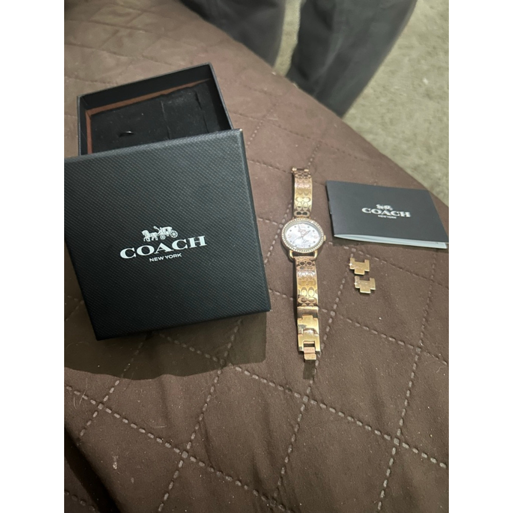 Women's Coach One Size Rose Gold & White Crystal Bezel Watch - Picture 3 of 5